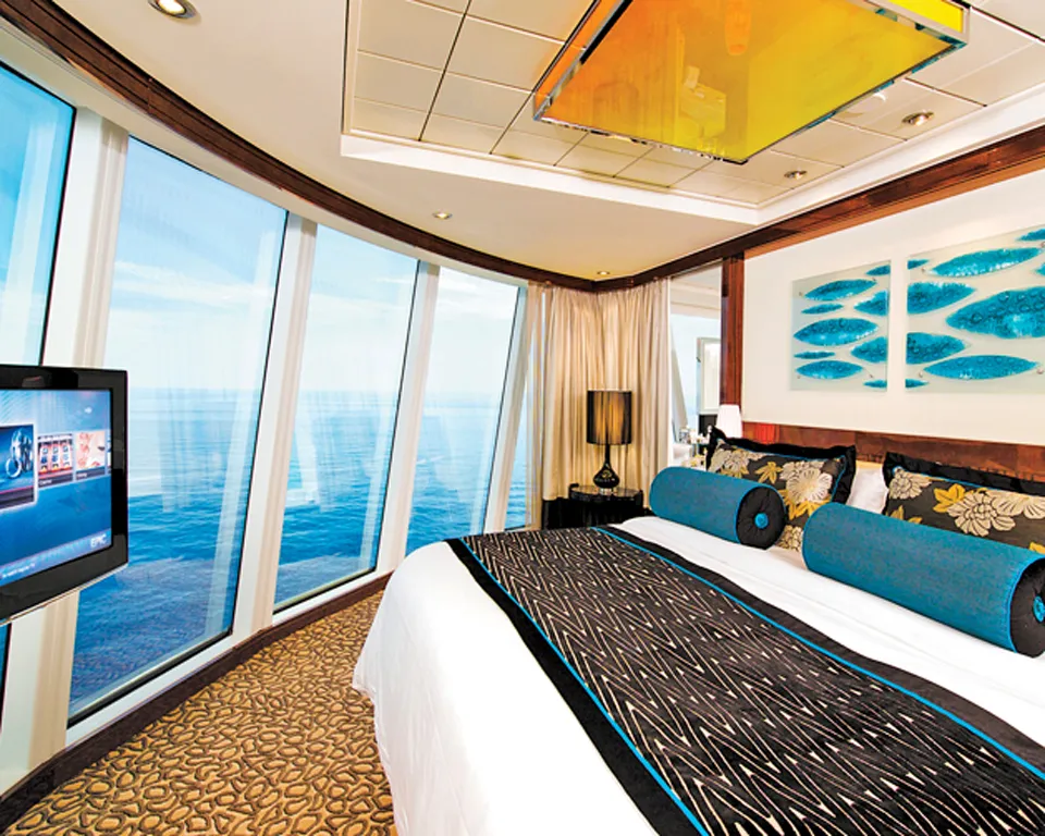 Image of what cruise directors rooms look like.